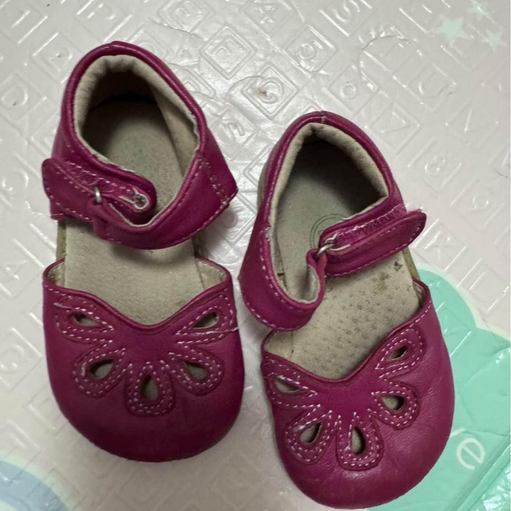 Livie & Luca Sandals